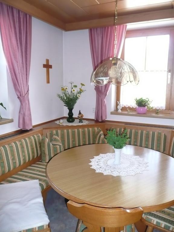 Villa Haus Rosi Uttendorf Zimmer foto